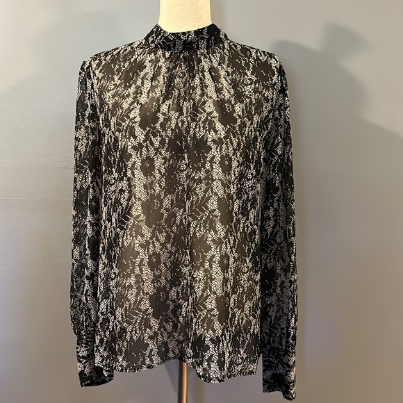 Who What Wear Tops - Who What Wear Blouse